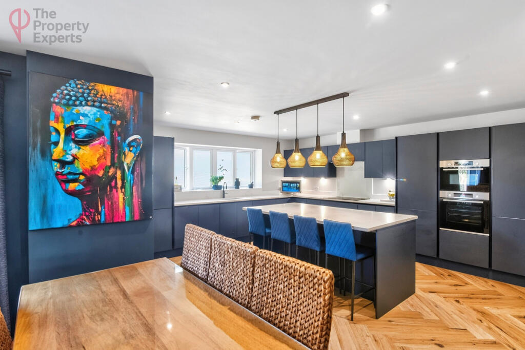 House in Tonbridge - View 5