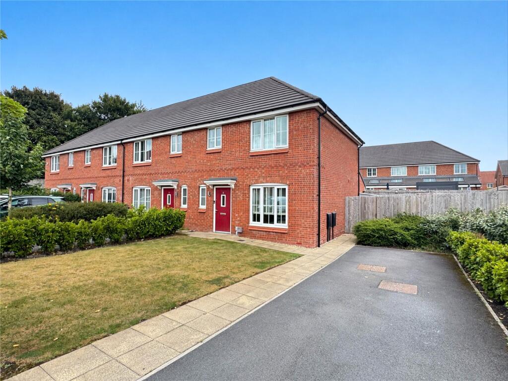 Main image of property: Park Close, Royton, Oldham, Greater Manchester, OL2