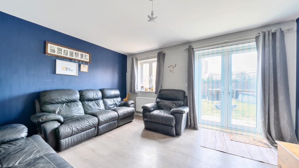 House in Ipswich - View 2