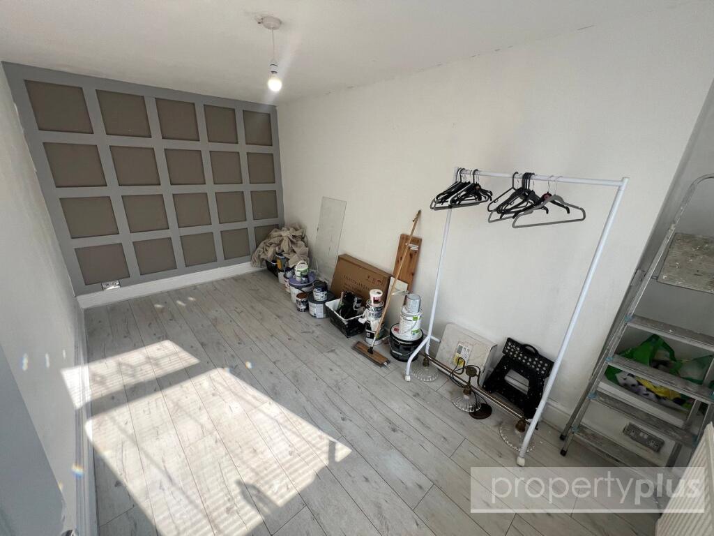 Cornwall Road, Tonypandy, Rhondda Cynon Taff, CF40 - More