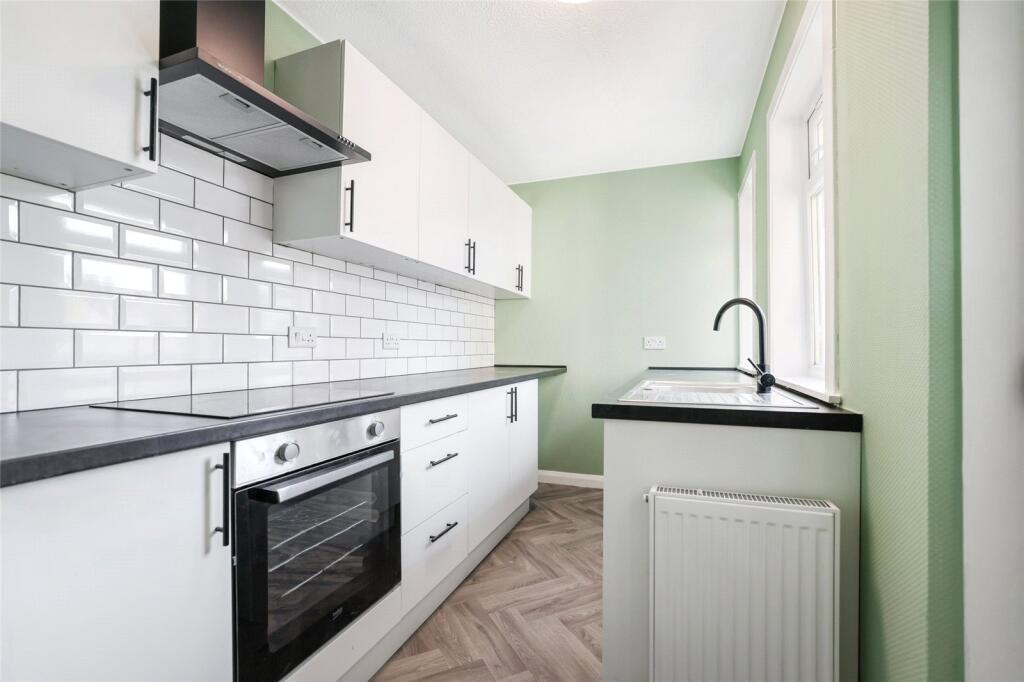 Apartment in Kirkcaldy - View 4