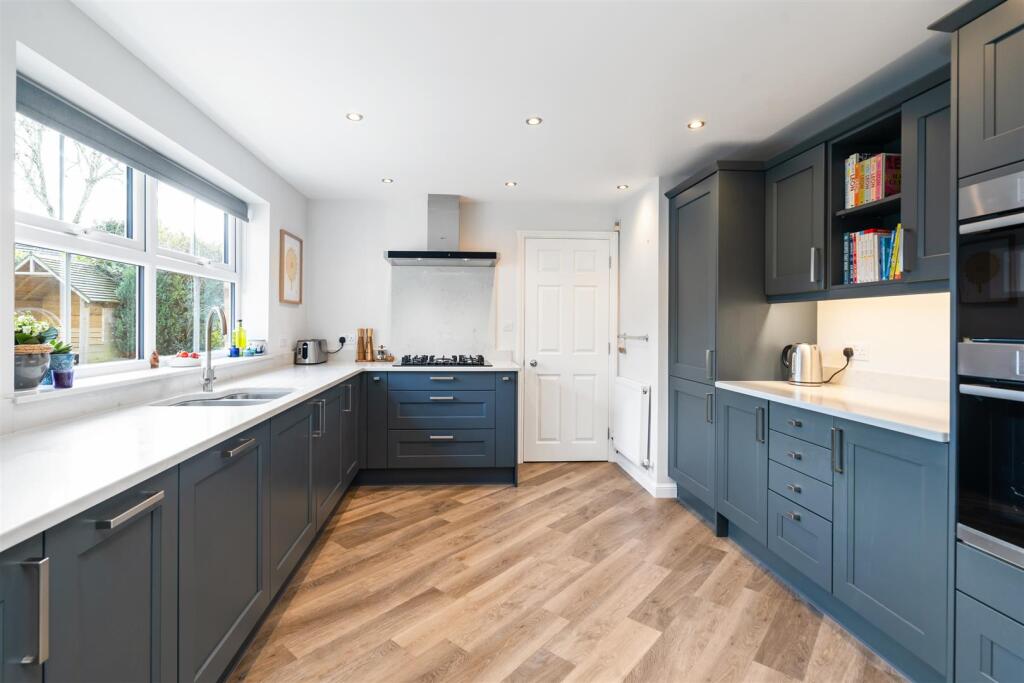 Additional image 3 of Whitefields Gate, Solihull