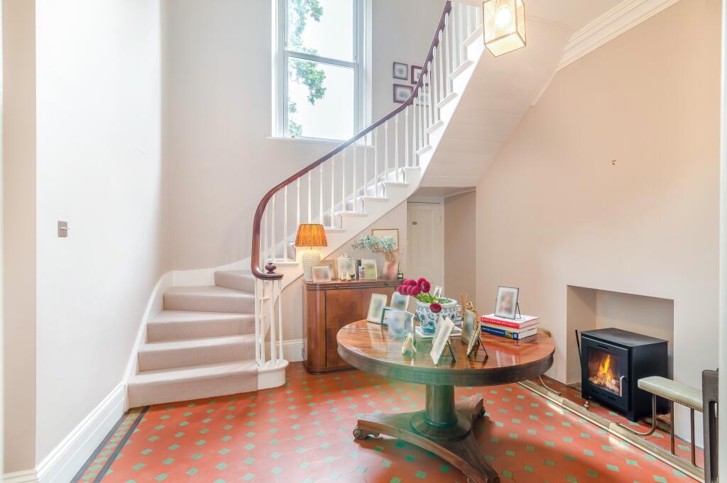 House in Bath - View 4