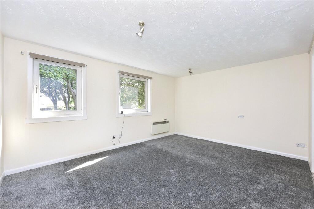 Apartment in Kirkcaldy - View 4