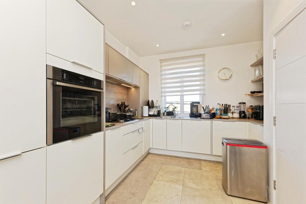 House in Canterbury, Stuppington, Thanington - View 4