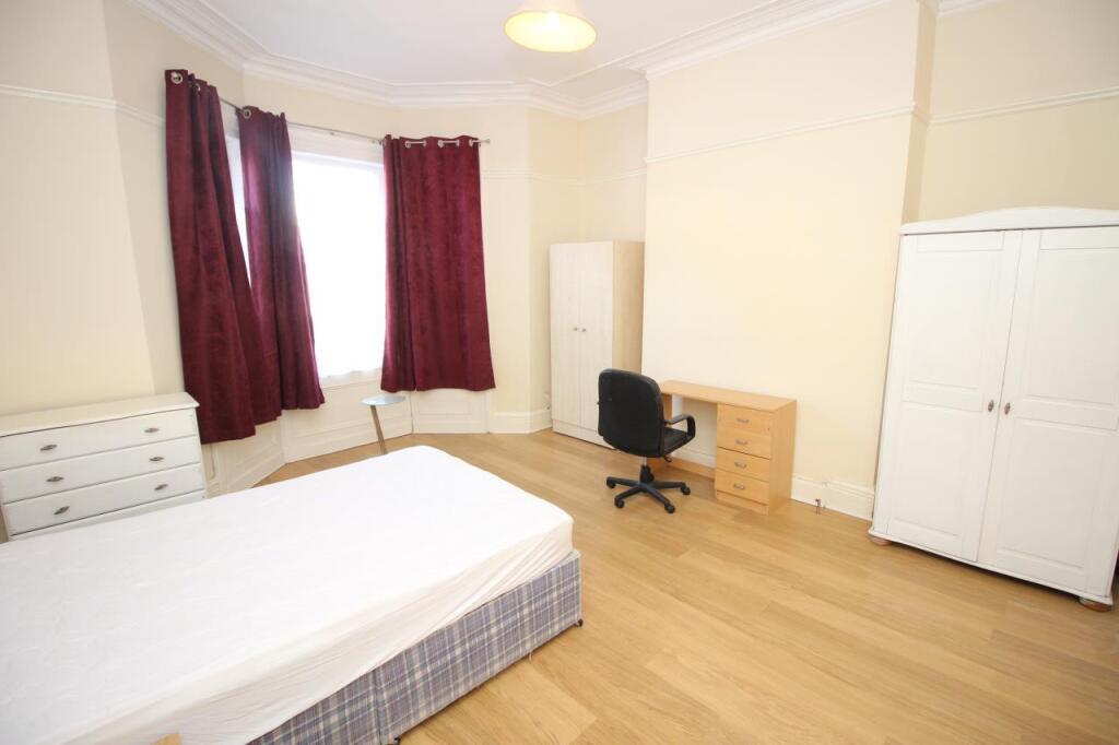 House in Newcastle upon Tyne - View 3