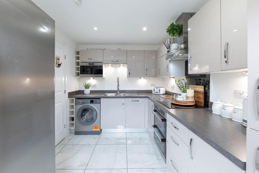 Mickel Crescent, Whitburn, EH47 photo 3