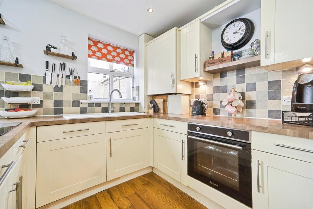 Additional image 3 of Kirkstall Gardens, Keighley