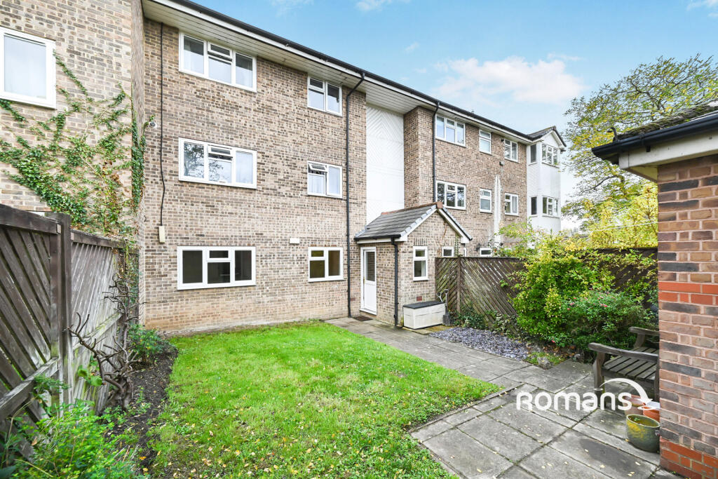 Main image of property: St. Andrews, Bracknell, Berkshire, RG12