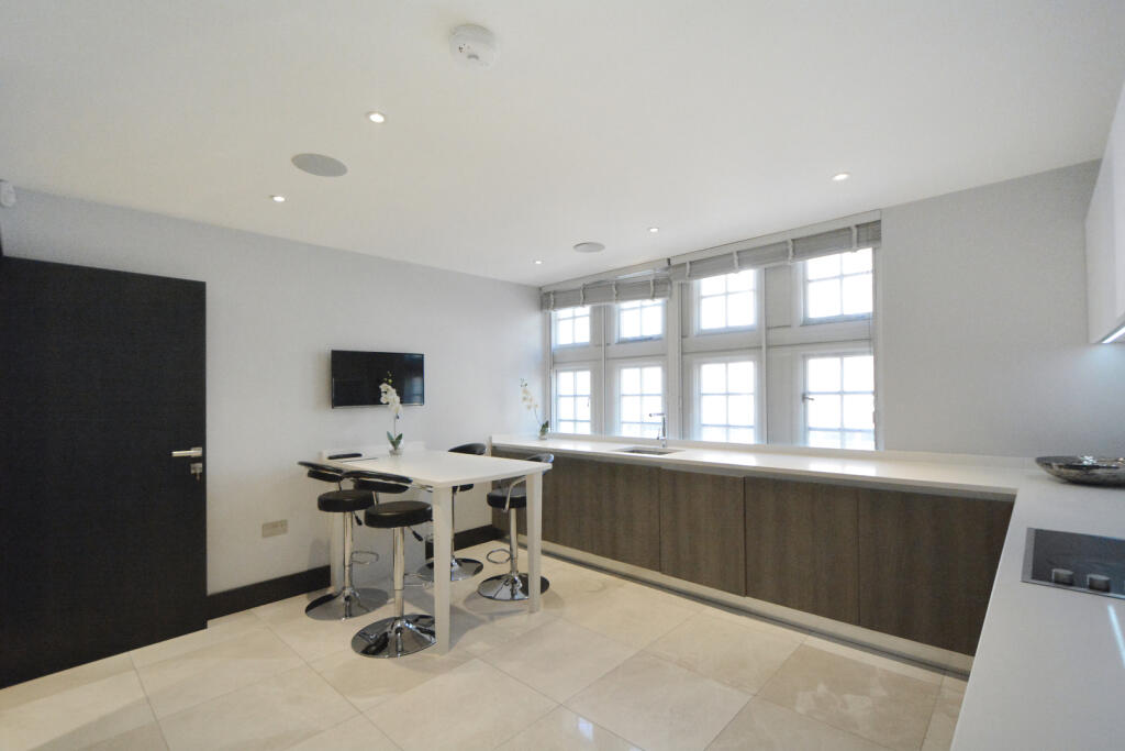 3 bedroom apartment for rent