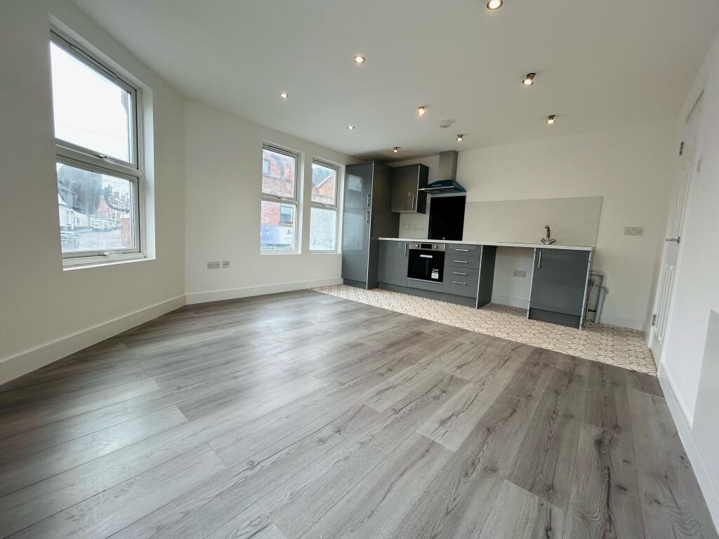 Apartment in Heanor, Loscoe Grange - View 4