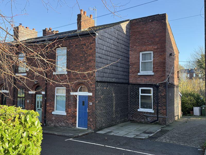 2-bed terraced on Bankfield Road, Woodley, £225,000