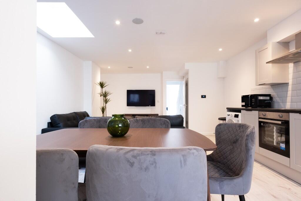 House in Swansea - View 4