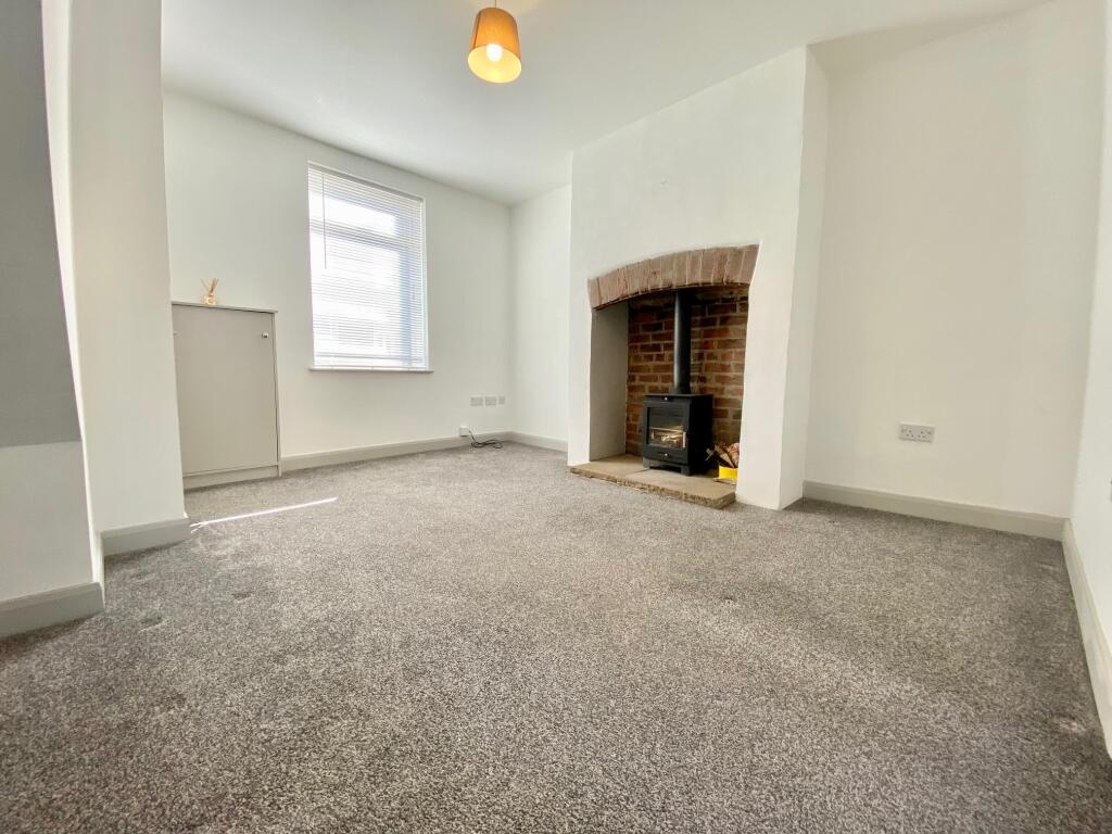 House in Kirklees, West Yorkshire - View 2
