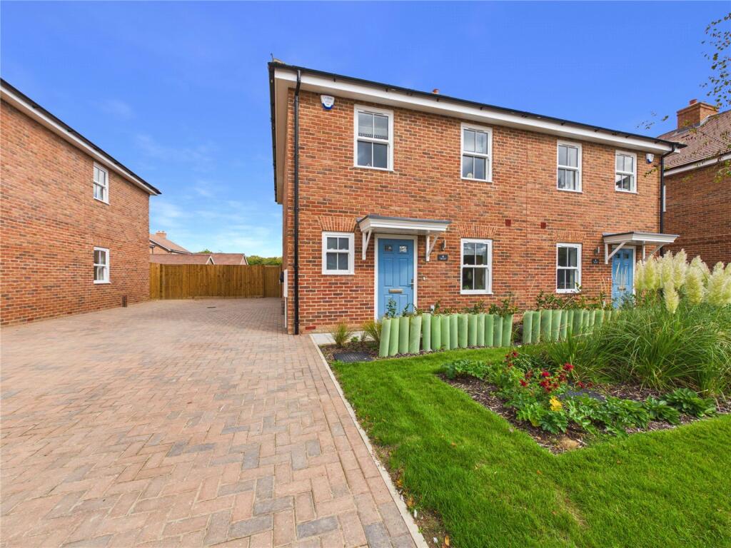 Main image of property: Small Acres, Maldon Road, Hatfield Peverel, Essex, CM3