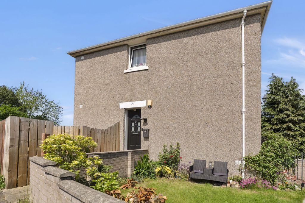 Main image of property: 28 Sighthill Drive, Edinburgh, EH11 4QL