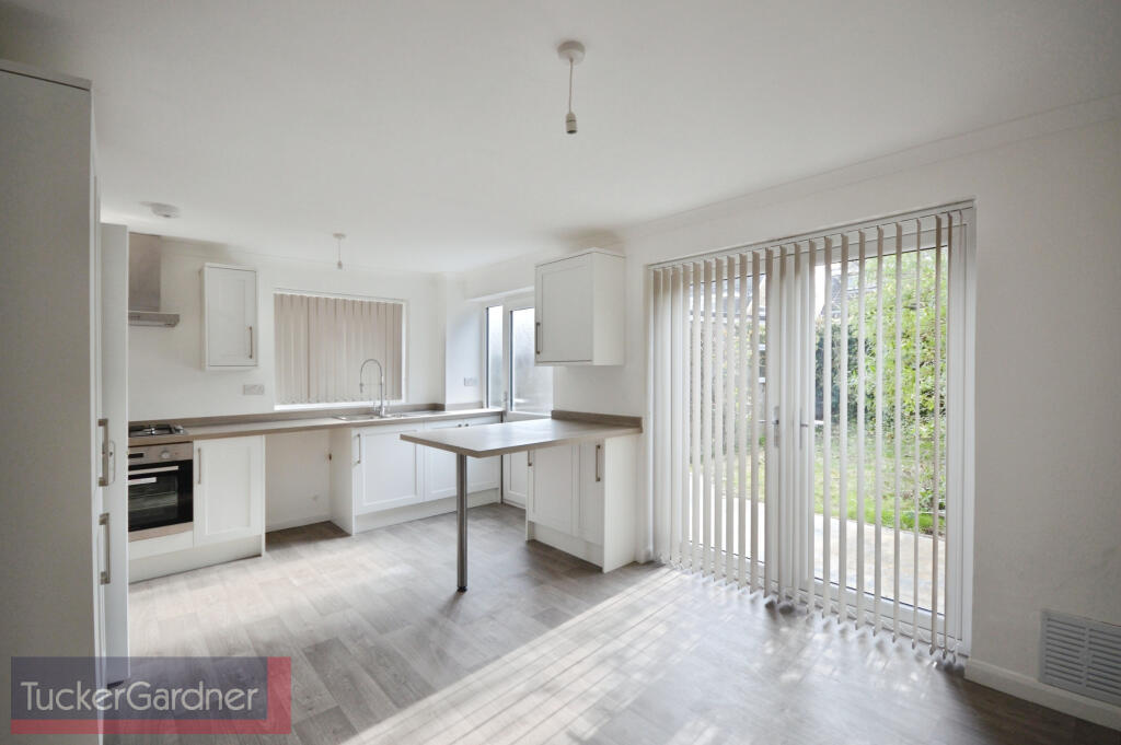 House in Cambridge, Cherry Hinton - View 4