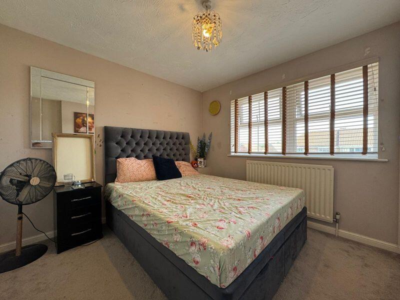 House in Luton - More