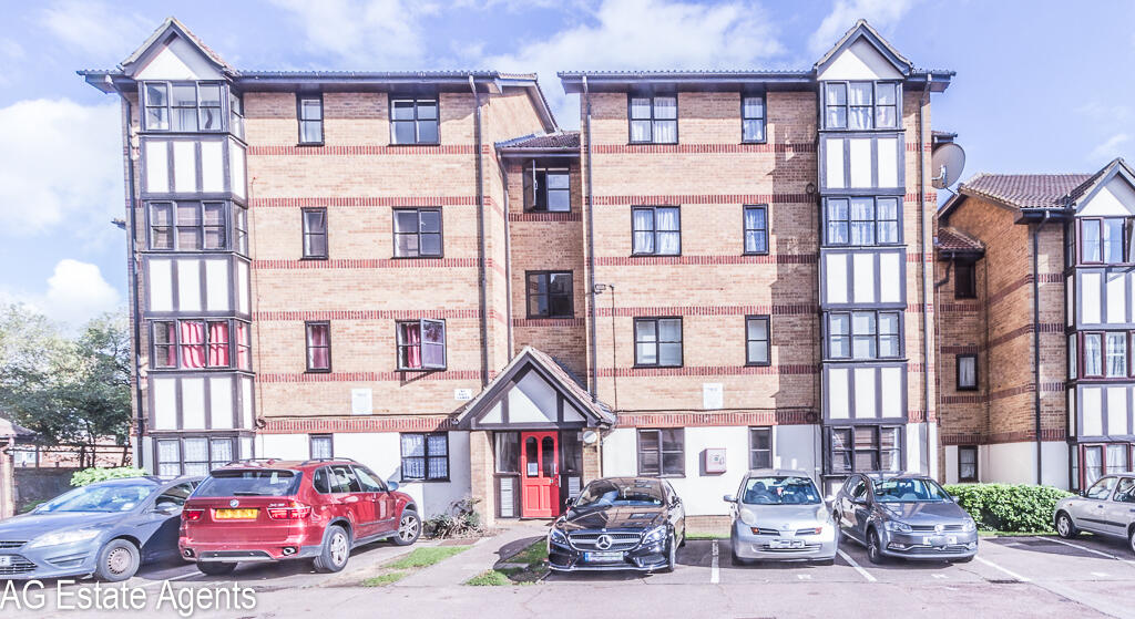Main image of property: Summerset Gardens, Creighton Road, London