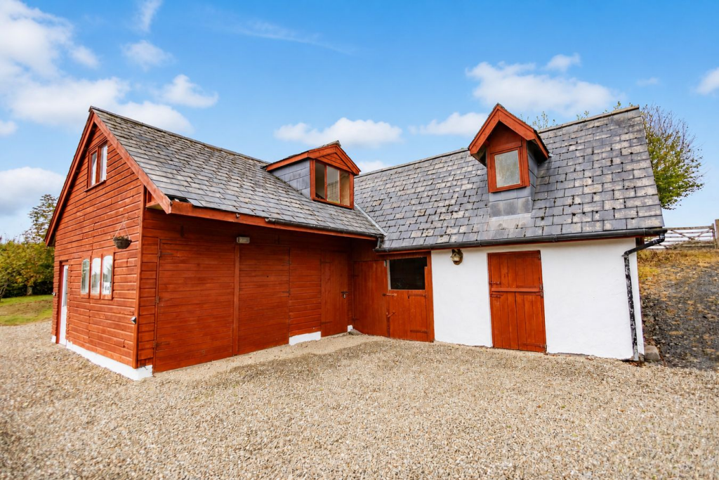 Penuwch, Tregaron, SY25 - More