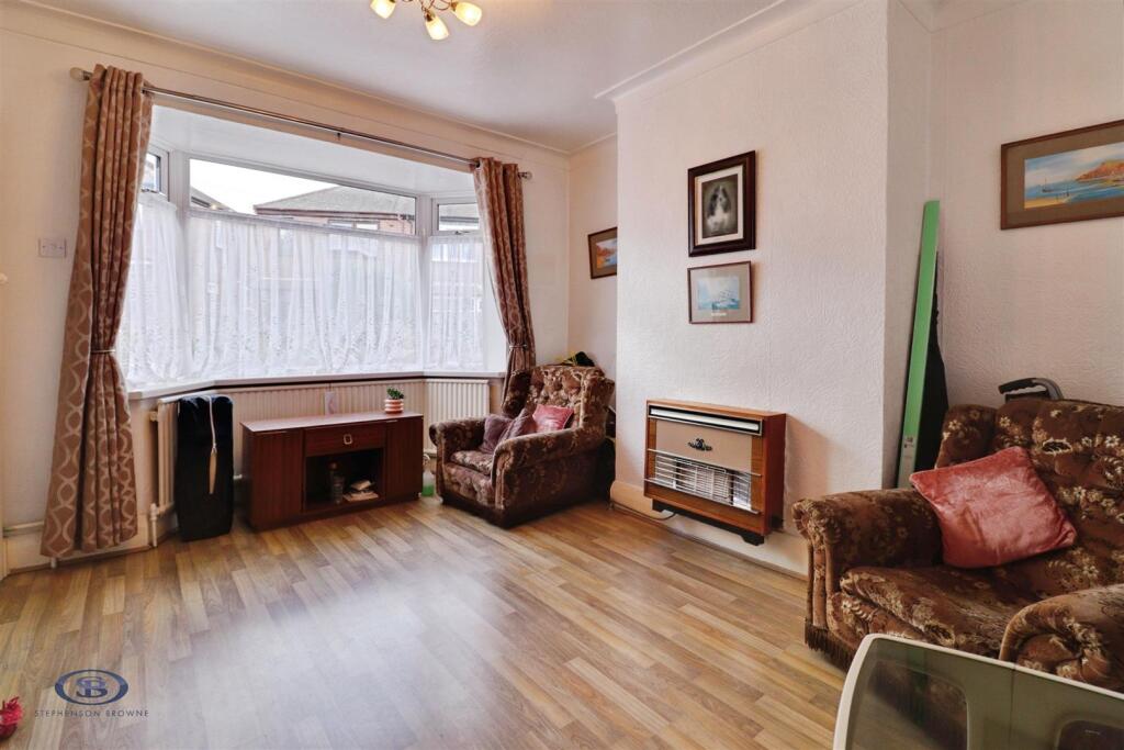 House in Stoke-on-Trent, Penkhull - View 2