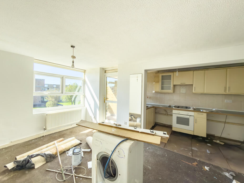Apartment in Newcastle upon Tyne - View 3
