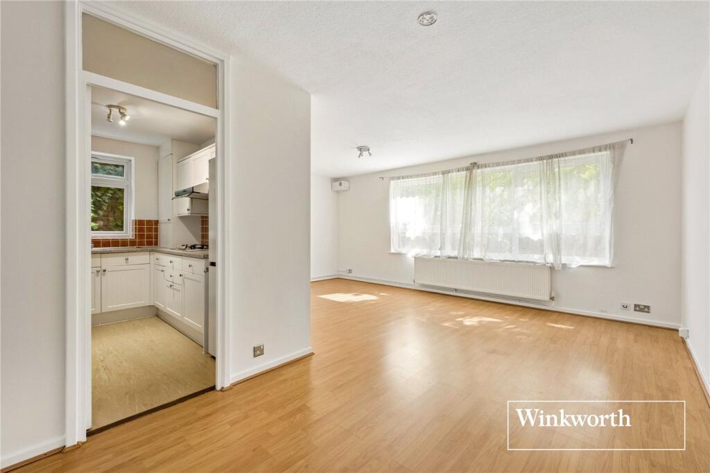 Apartment in London - View 5