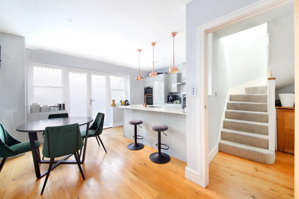 House in London, Battersea - View 5
