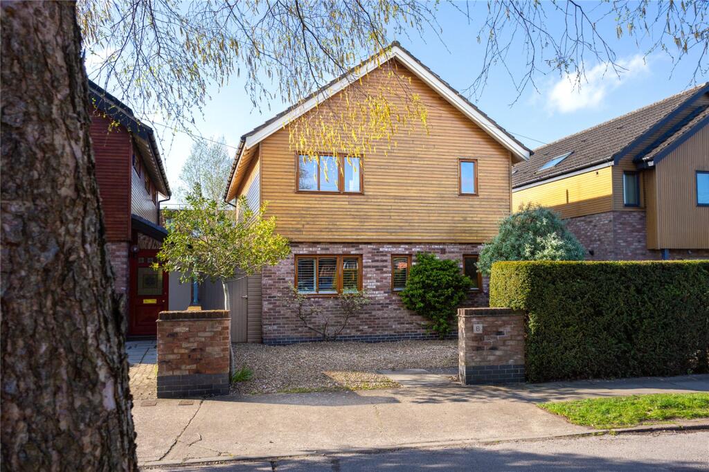 3-bed detached on Kilburn Road, York, North Yorkshire, YO10, £795,000