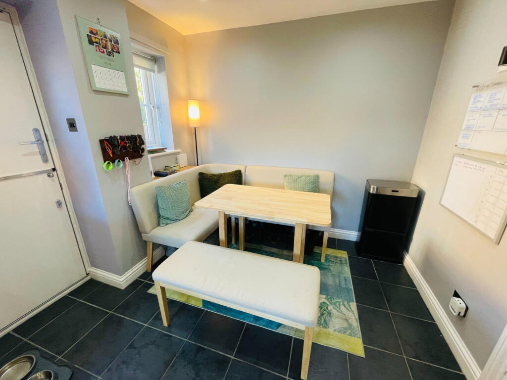 Salters Way, Penistone, Sheffield, S36 6UE photo 4