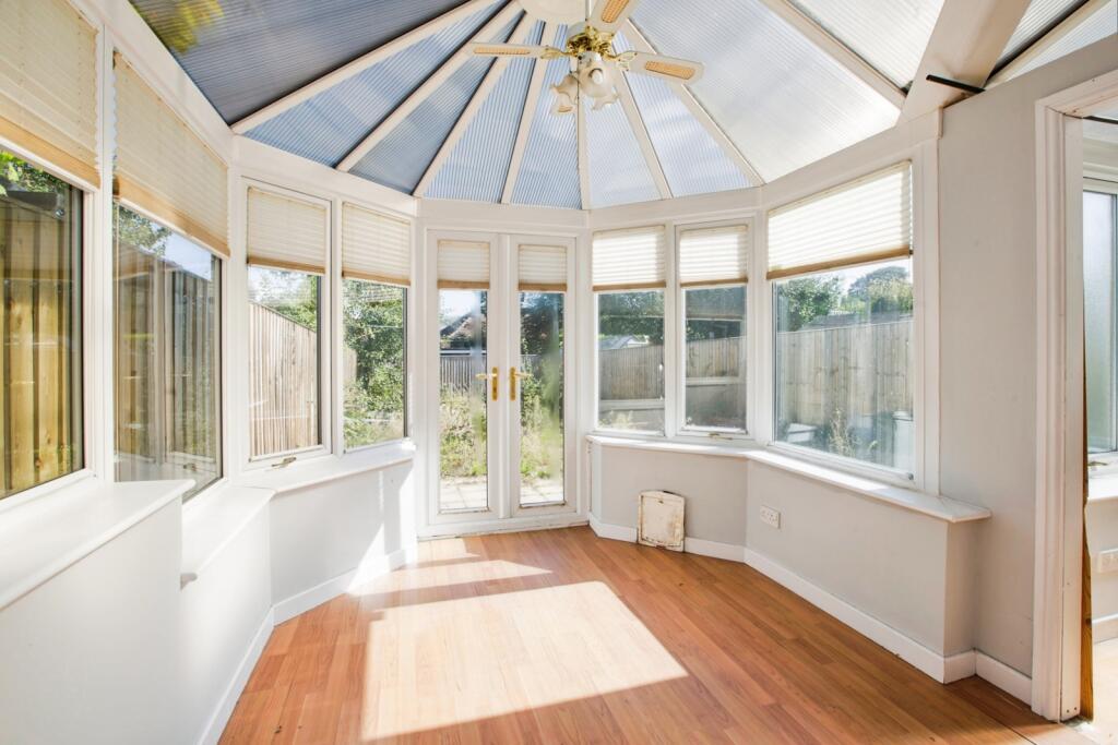 House in Halifax - View 4