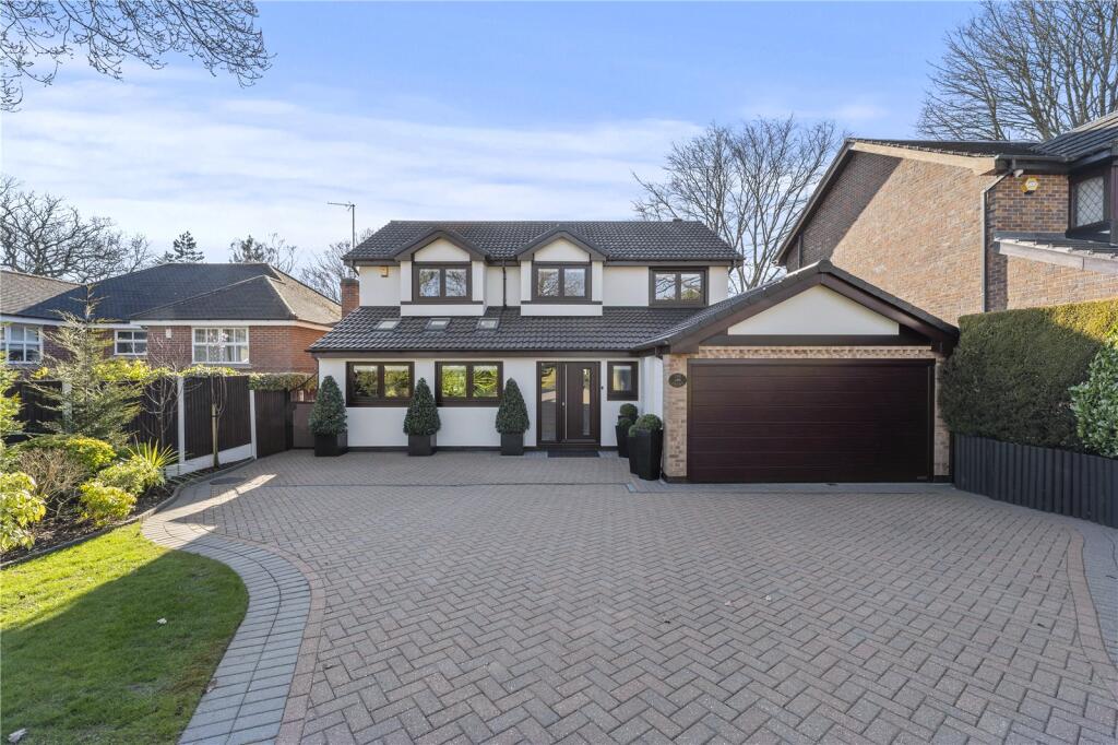 Main image of property: Sheepwalk Lane, Ravenshead, Nottingham, Nottinghamshire, NG15