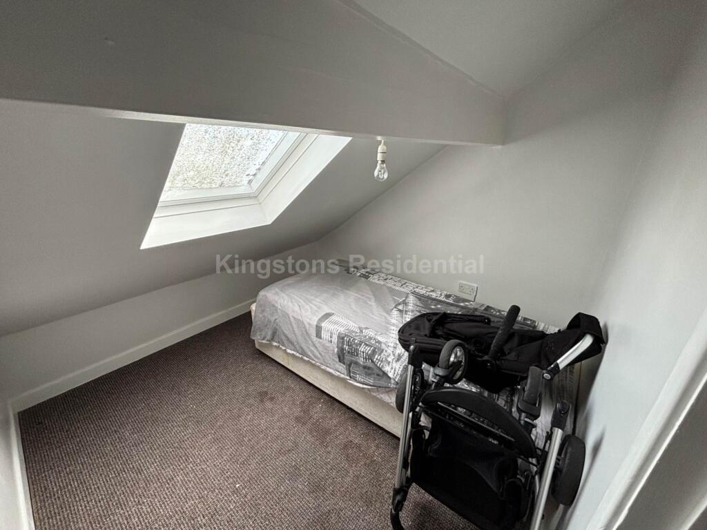 Main image of property: One Bedroom Flat in City Road, Roath, Cardiff, CF24 3DQ