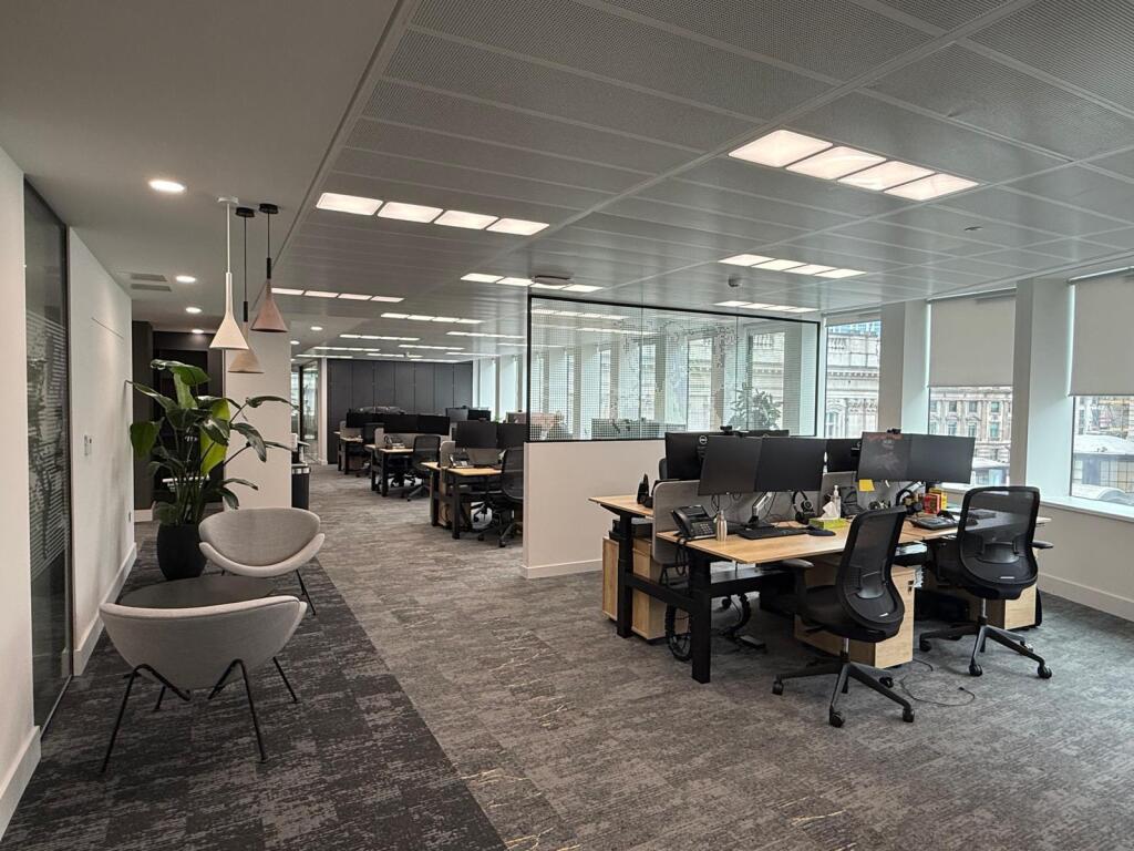 Main image of property: 62 Threadneedle Street, London, EC2R 8HP