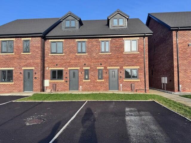 Main image of property: Abraham Fold, Little Hulton M38