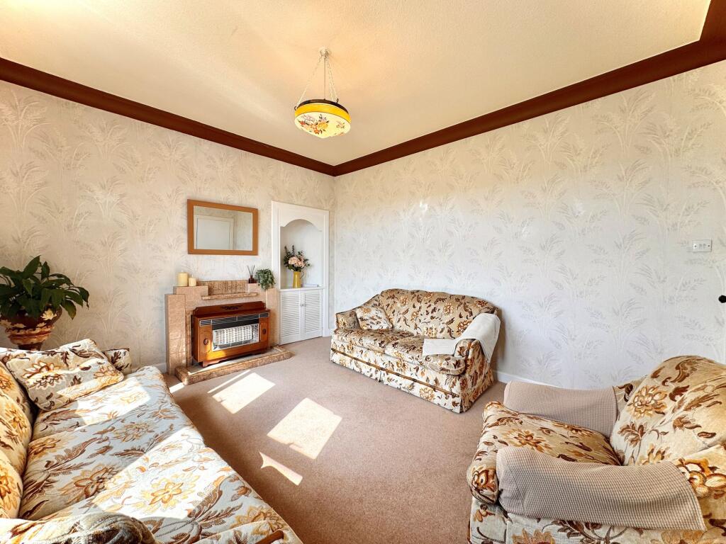 House in Maybole, South Ayrshire - View 4