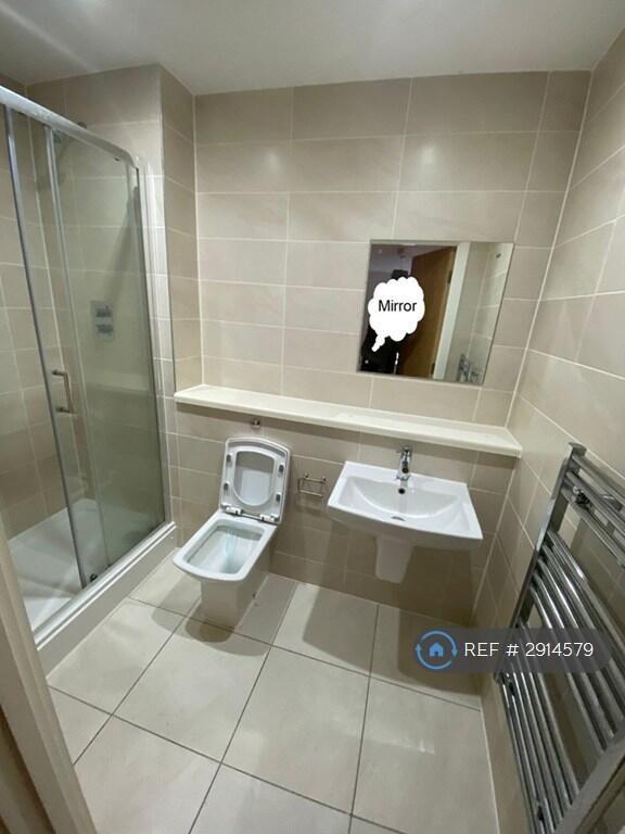 3 bedroom flat for rent