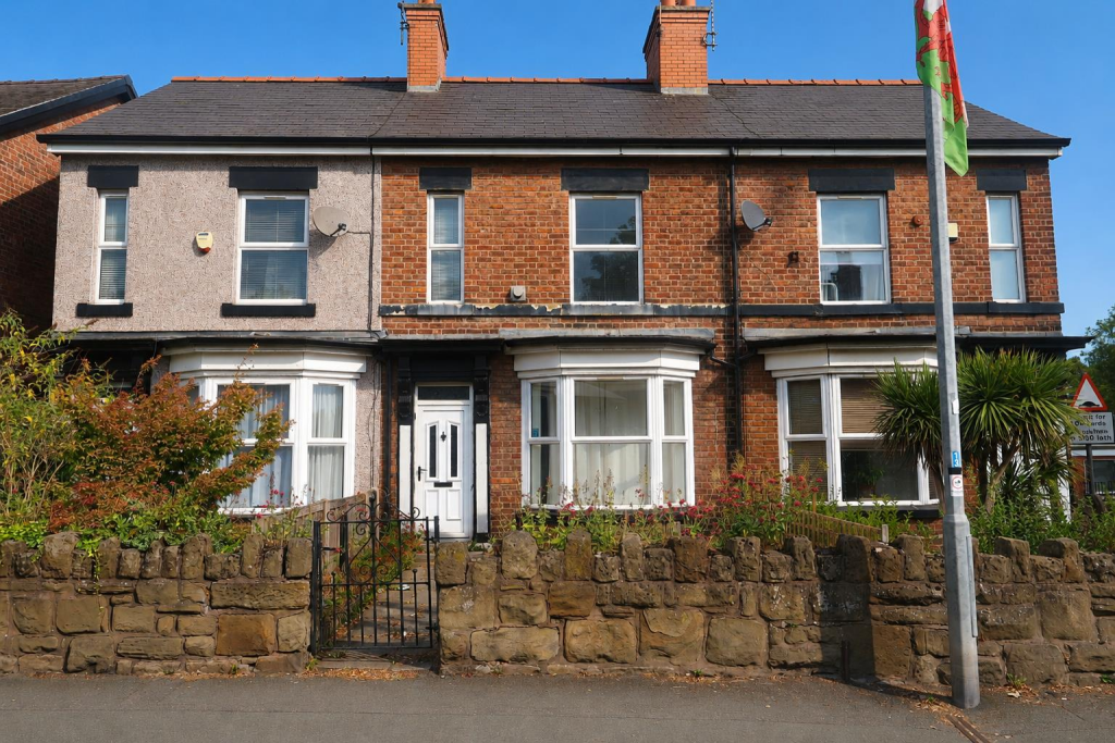 House in Wrexham, The Dunks, Caia Park