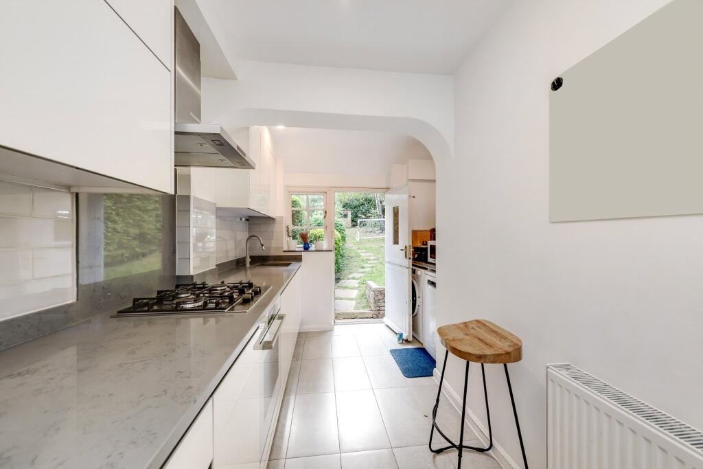 House in London - View 4