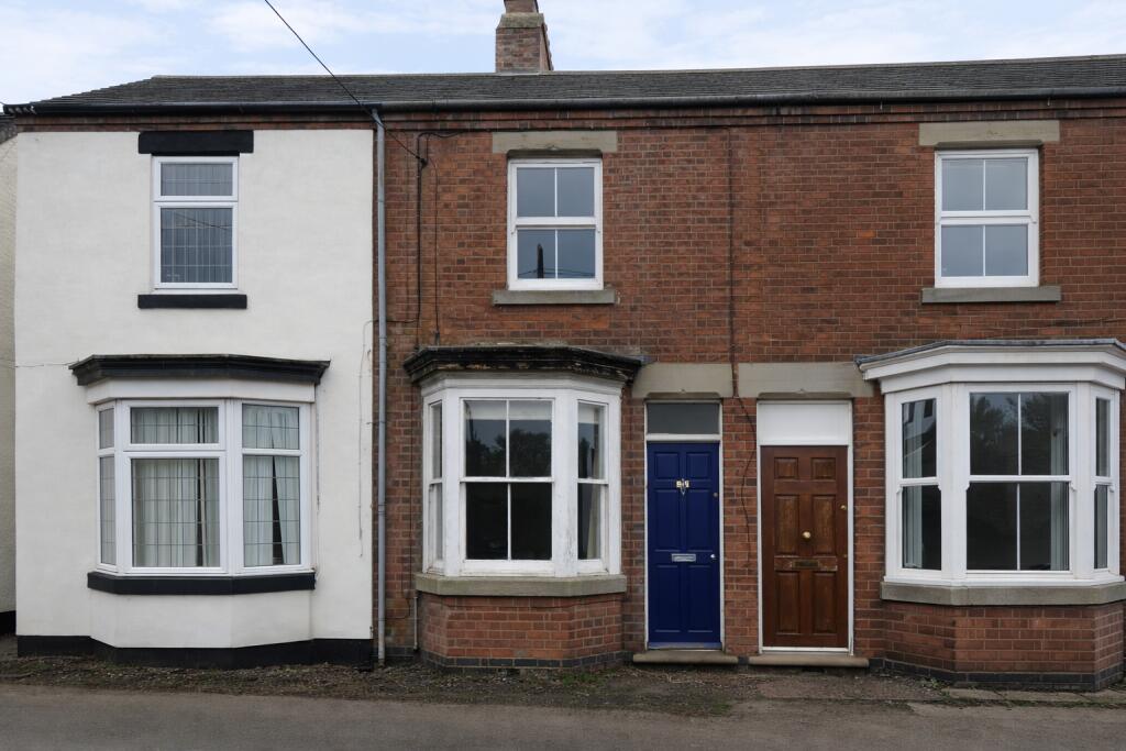 Main image of property: Main Street, Snarestone