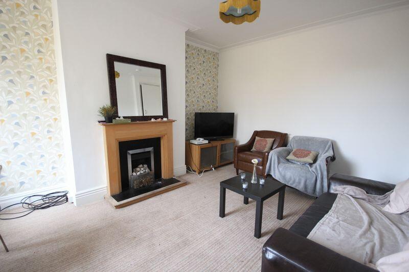 House in Leeds - View 2