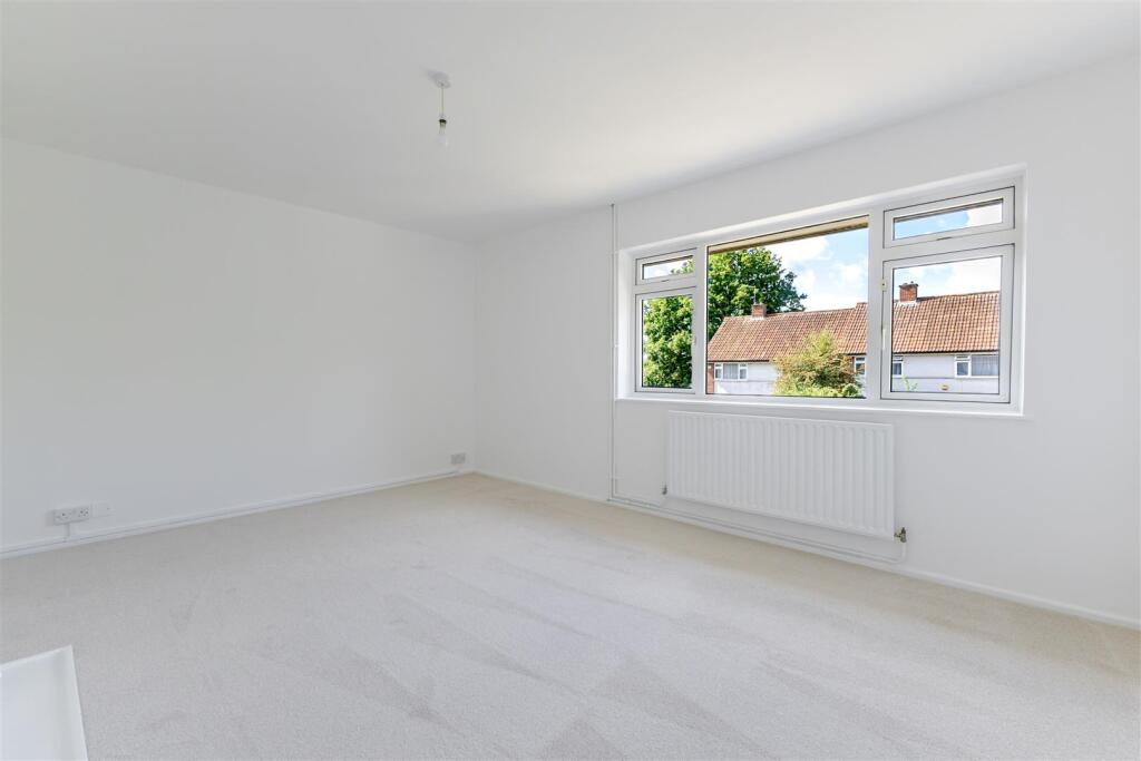 Apartment in London - View 3