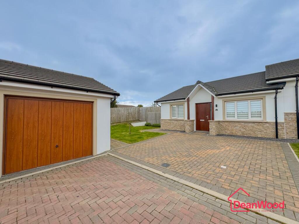 Main image of property: 20, Mylchreest Drive, Reayrt Mie, Ballasalla, Isle of Man