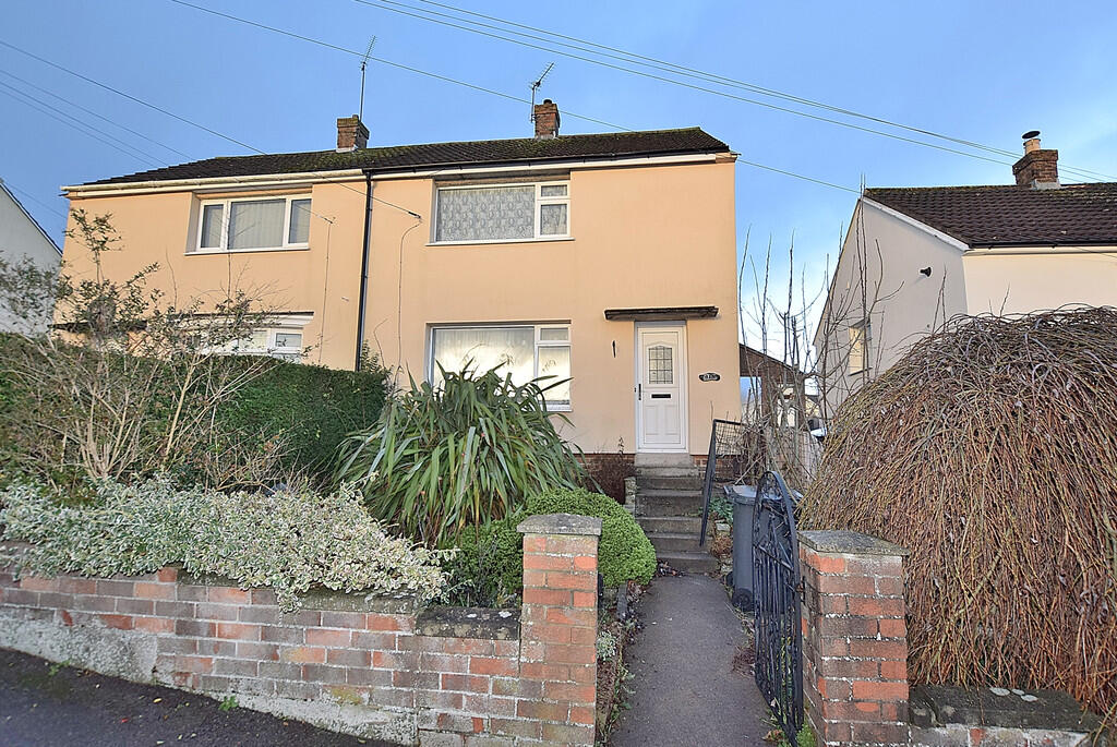 Main image of property: Wandesford Grove, Hipswell