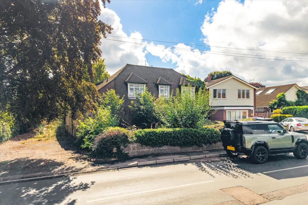House in Sevenoaks, Halstead