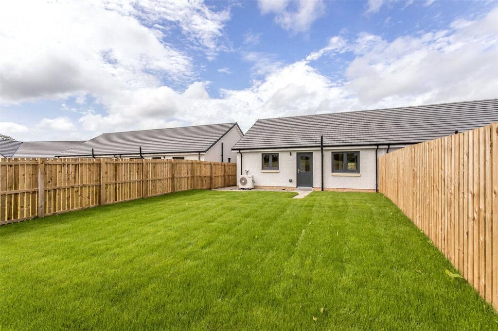 House in Perth - View 4