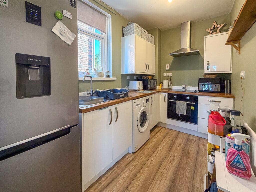 Briar Terrace, Burnopfield, Newcastle upon Tyne photo 4