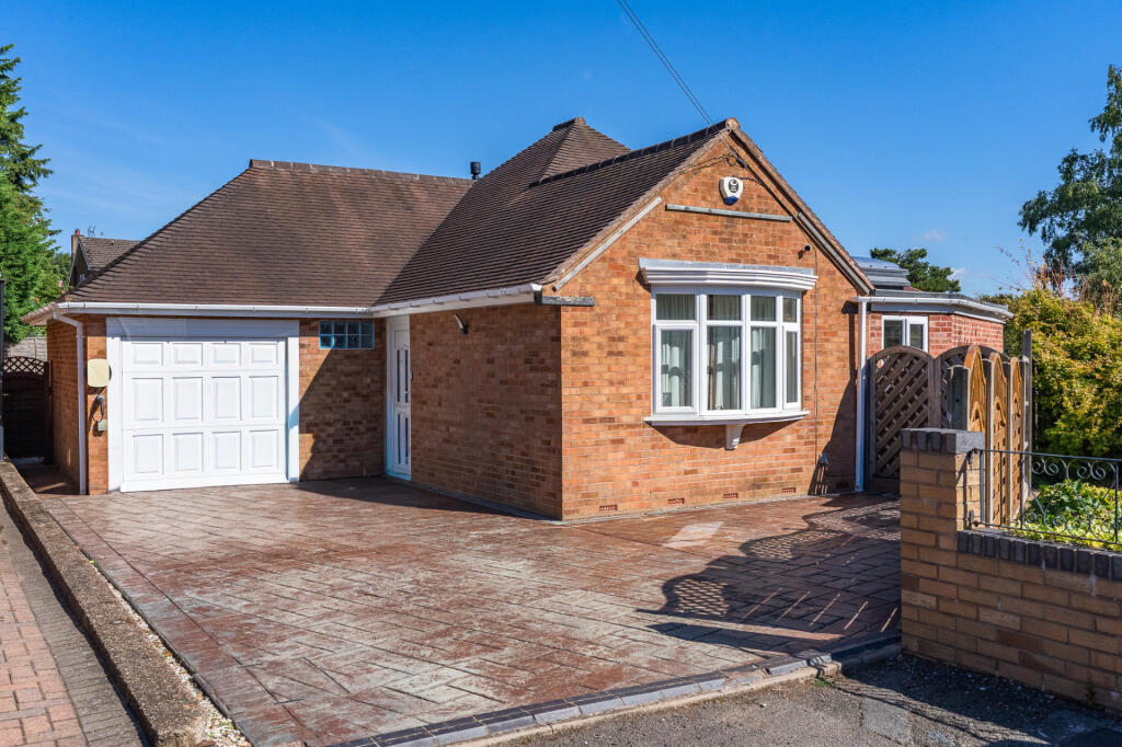 Main image of property: Cheshire Grove, Kidderminster