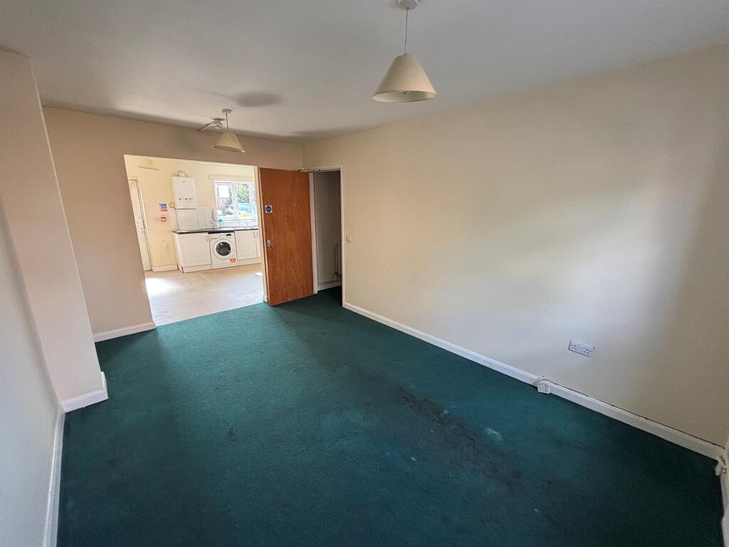 House in Charnwood, Leicestershire - View 4