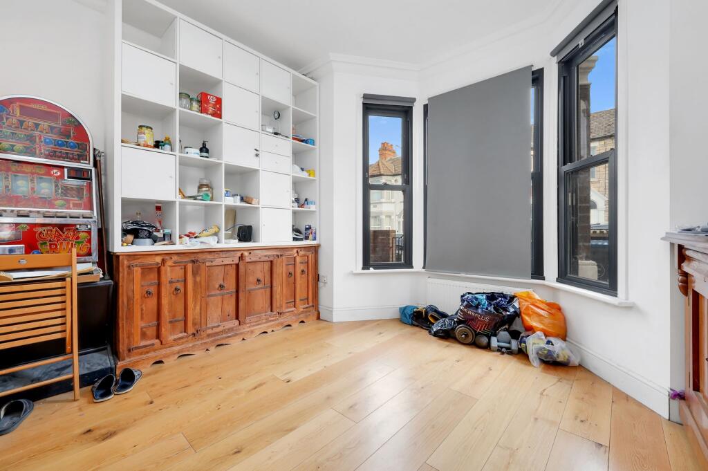 House in London, Harlesden - View 5